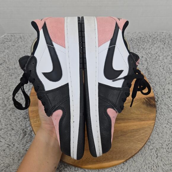 Jordan 1 Low OG Bleached Coral GS Kids 6.5y Athletic Casual Sneaker CZ0858-061 - Picture 7 of 12